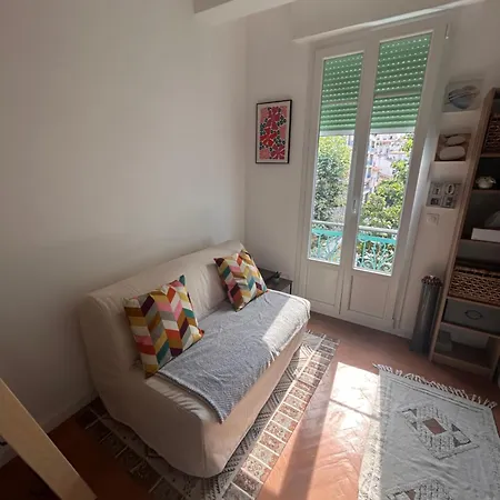 The Cozy Corner Of Amelie Nice